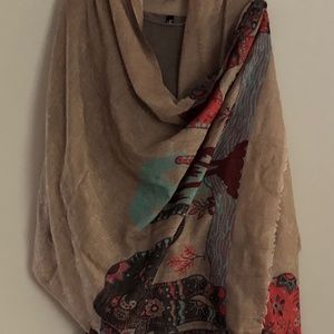 Vintage (mid-Century) India Shawl Scarf with elephant